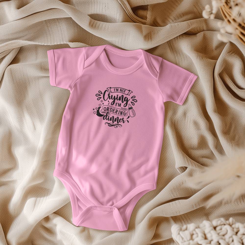 I'm not crying | Gerber ONESIES® BRAND SHORT SLEEVE BODYSUITS - Black